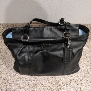Coach purse and wallet